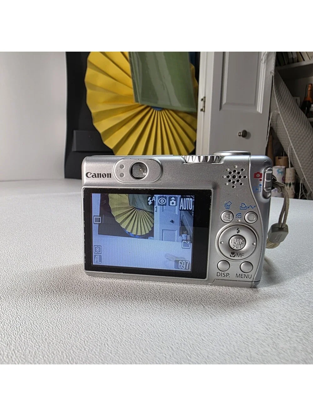 Canon PowerShot A540 6.0MP Digital Camera with SD Card - Silver - Tested Working